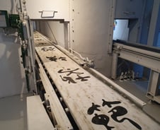 강원 홍천 탄약공장에 20년 멈춰있던 컨베이어 벨트가 움직였다