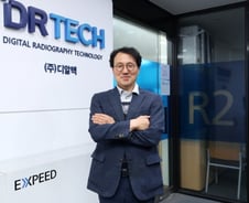 “디지털 진단 영상장비 세계 일등 되겠습니다”