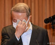 [단독]홍원식 남양 회장, 국감에 불려가나… 증인 신청돼