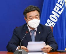 "바이어가 서울로 오는데"...또 지방으로 떠밀리는 공공기관