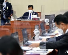 우원식 의원 "법인세 역진현상…대기업에 세제혜택 몰렸다"