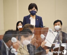 정무위, 대장동 특혜의혹 쟁점…권익위 "신고 접수시 처리"