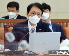 관평원 '유령청사·거짓특공' 십자포화..."분양 취소·이익 환수해야"