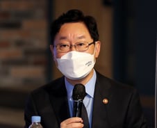 [단독]박범계 "변협, 로톡 변호사 징계시 감독권 행사"