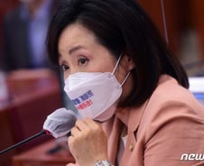 전주혜 "檢-與 교감있나"vs 박주민 "나를 아나"…'그분' 설전