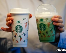 국감장에 선 스타벅스…리유저블컵 질타에 "예쁜 쓰레기 걱정했지만…"