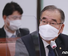 이개호 의원 "산업용 드론 80%가 농업용…규제 지나치다"