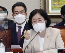 공정위원장 "대장동 투자 킨앤파트너스, SK 계열사인지 보겠다"