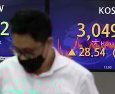 3050선 눈앞에 둔 코스피, 3100 탈환할까?…전문가 "이 업종이 변수"