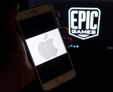 "외부결제 열어라"…美법원·韓국회 압박에 애플 꺾일까[IT썰]