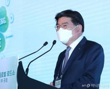 김용진 국민연금 이사장 "K-ESG, 경제주체 자발적 참여 중요"