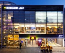 "커피가 너무 뜨거워서" 34억 배상…맥도날드의 이유있는 경고