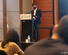 "ESG 없는 경영, 백미러만 보고 운전하는 것"