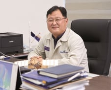 '누리호' 만든 국내 우주항공 전문가 "0.1mm 오차와의 전쟁"