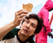 넷플 흥행리스트 열어보니...K콘텐츠가 차트 '싹쓸이' [IT썰]