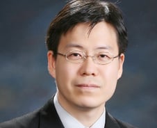 [기고]카드수수료만 규제하는 정책은 이제 그만