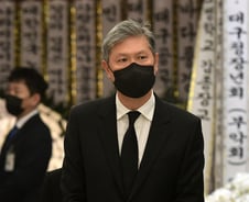 노태우 아들, 전두환 조문…공과 묻자 "제가 언급할 일 아니다"