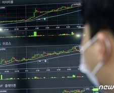 '게임+NFT+코인'→급등?…투자업계 휩쓴 게임코인 열풍, 언제까지?