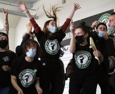 무노조 깨진 '스타벅스' 강성 노조 택한 '현대차'[우보세]