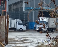 [르포]코로나 의료폐기물 3만톤 '산더미'…소각장 부족해 전국 떠돈다