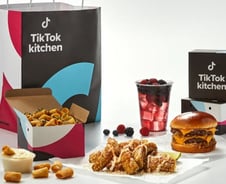 美 틱톡에서 유행한 그 음식, 이제 배달도 된다