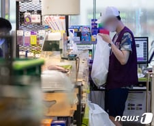 내년 최저임금 시간당 9160원…'부모 육아휴직 3+3' 제도 도입