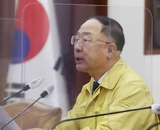 매년 씀씀이 늘리면서 "재정준칙 만들자"는 정부…왜?