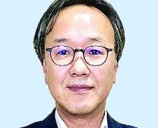 [MT시평]미시기생과 거시기생의 공생