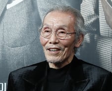 한국이 일본에 앞선다는데..[광화문]