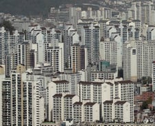 [단독]'10억 로또' 과천 지정타 신혼특공 당첨자, 위장전입 들통나 '집유'