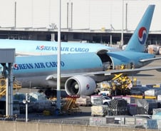 [단독] 대한항공-아시아나 M&A, 2월9일 결론...조건부 승인 유력