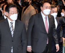 윤석열은 호남, 이재명은 20대 '선전'…尹 41.6% vs 李 37.9% 접전