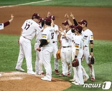 [단독]히어로즈 前대표가 前부사장 사기 혐의 '고소'