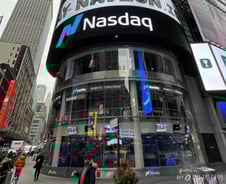 러-우크라 긴장고조...유가·방산주↑항공·기술주↓[뉴욕마감]