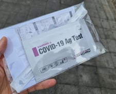 [르포]"검사키트 있어요?" "운 좋으시네요"…약국·편의점 10곳씩 돌아봤다