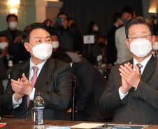 "작년 수출 26조인데"...李도, 尹도 외면하는 '韓 디스플레이'