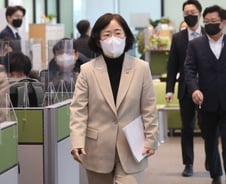 합의 못해 미루고, 미루고…KAL 놓고 공정위 3차례나 모인 이유