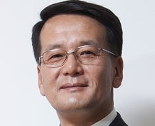 [단독]김형기 셀트리온헬스케어 부회장 "불확실성 해소, 직판으로 이익률 개선"