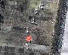 [우주다방]"저곳은 민가잖아"…러 포격에 화염, 위성에 찍혔다