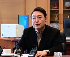 [단독]尹정부, '정권의 칼날' 사정기능 대수술...총리실로 이관