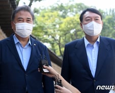 [단독]美특사 박진 "바이든과 공급망 논의...美中 패권서 美와 협력"