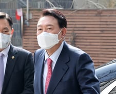 [단독]은행 핀테크 인수길 열린다…尹, 디지털 혁신 규제 완화