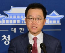 "尹 토론 실력 확 늘었다 했더니"...경제교사 강석훈·김소영