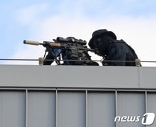 [단독]마포대교 거리서 軍 헬기장 저격 가능…尹 '경호 패러다임' 전환