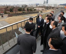 [단독] 尹 인수위, '대통령 집무실 이전' 軍부터 보고 받는다