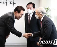 尹 당선인 노동정책 핵심은 '유연화'...文 '친노조' 기조 수정 불가피