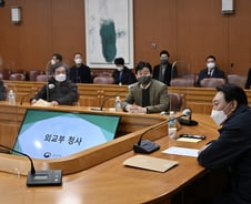[단독]"산업통상부 존치 87%" 설문…'산업부 출신'이 관여