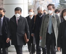 [단독]"공정위 파견 검사, 수사·기소 참여해야" 현실화 가능성은