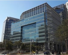 MZ세대는 돈 더 써도 '착한기업' 물건 산다…ESG 기업은 어디?