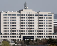 [단독]'尹대통령실'에 정책보좌관 신설…사정기관 총괄 내려놓기